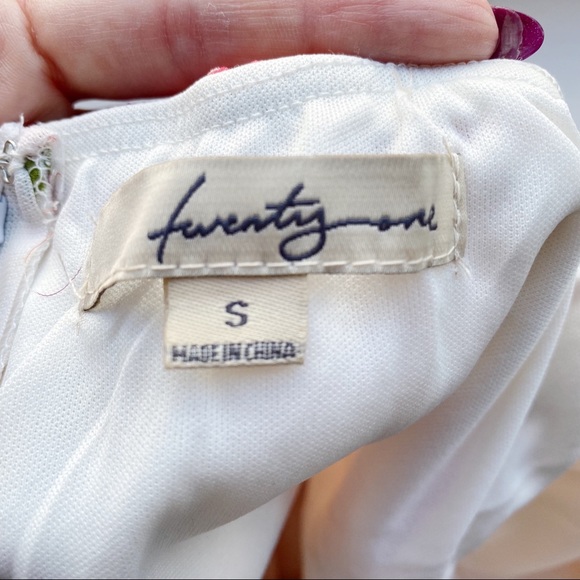 Y2K Strapless Party Dress - Picture 5 of 5